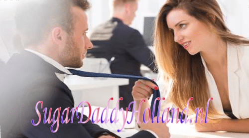 een klein boos meisje grijpt de man bij de das